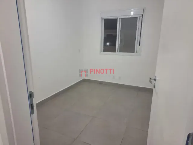 Apartamento 2 quartos e 1 banheiro, para alugar, no bairro Vila Mussolini em São Bernardo do Campo