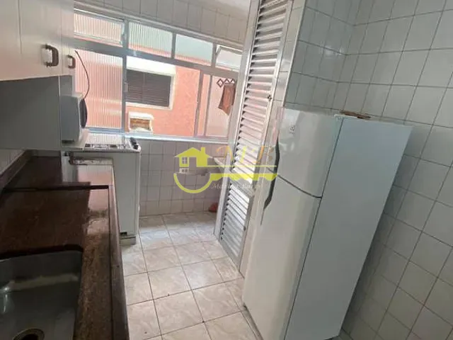 Apartamento 2 quartos e 2 banheiros, à venda, no bairro Enseada em Guarujá