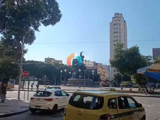 Apartamento com 60m² 2 quartos e 1 banheiro, à venda, no bairro Centro em Rio de Janeiro