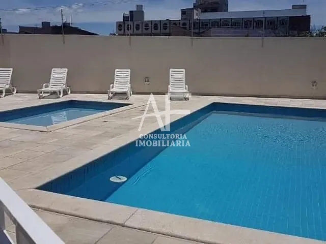 Apartamento com 65m² 2 quartos e 1 banheiro, à venda ou para alugar, no bairro Centro em Taubaté