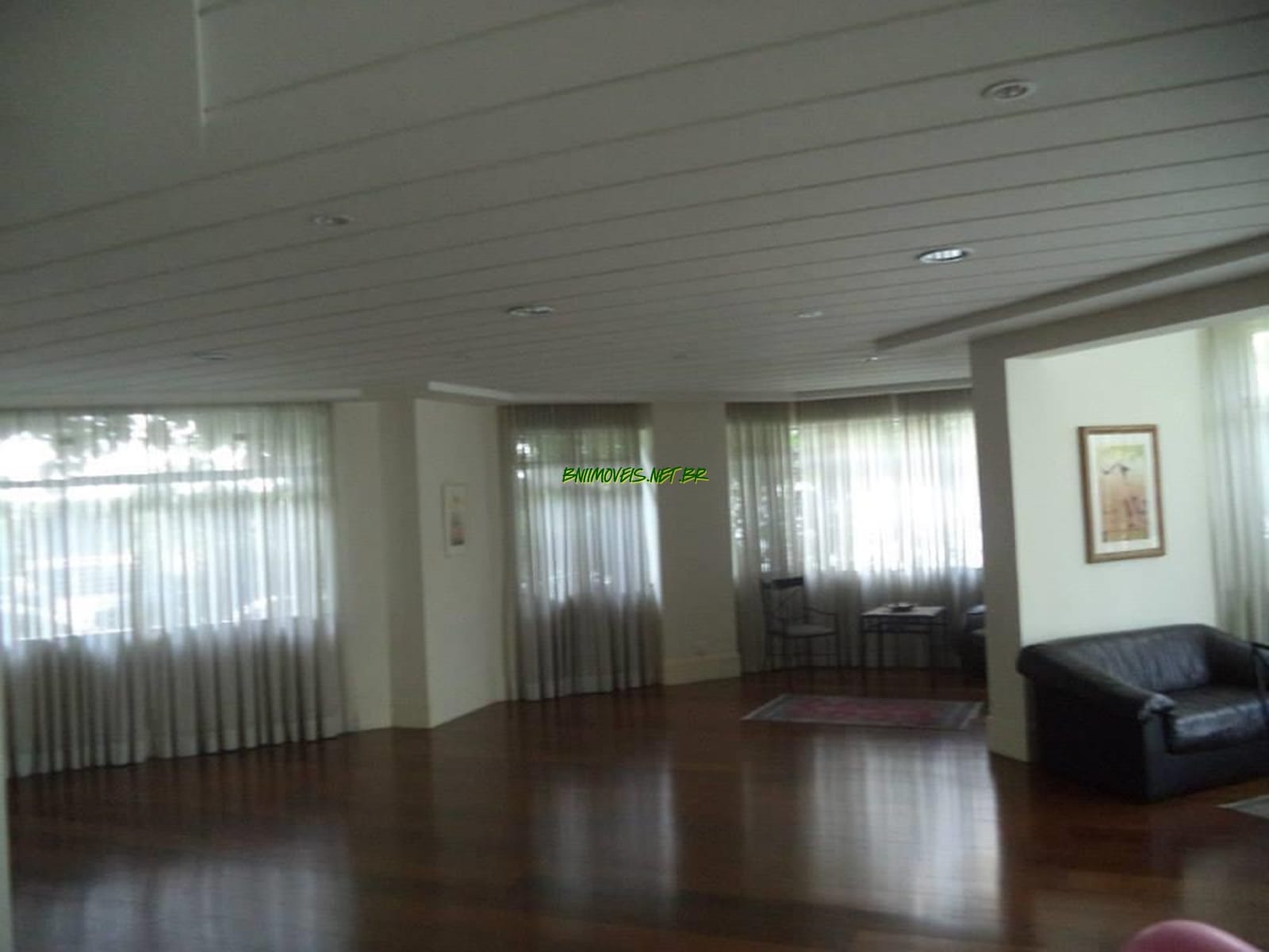 Apartamento à venda com 4 quartos, 279m² - Foto 4