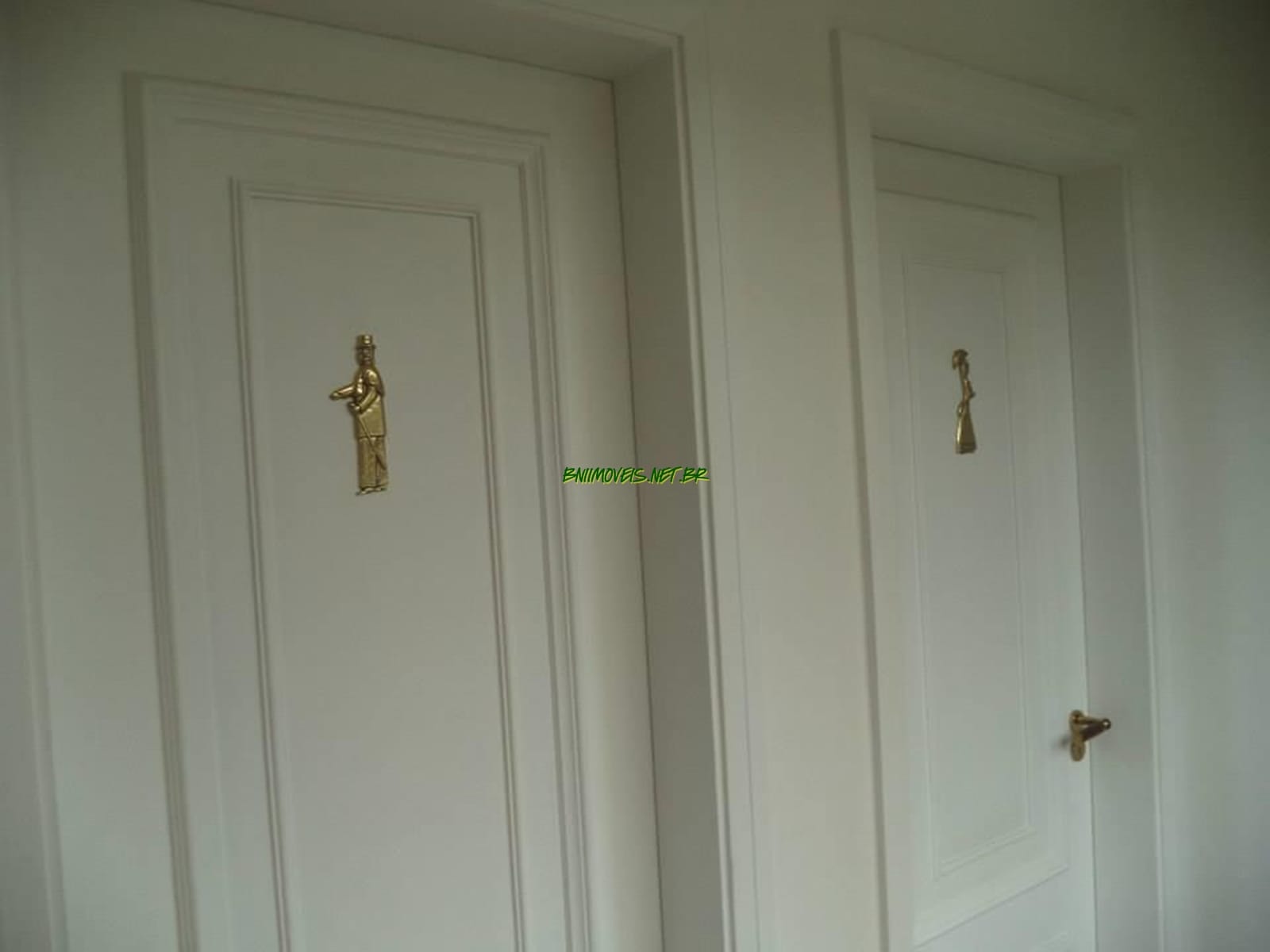 Apartamento à venda com 4 quartos, 279m² - Foto 14