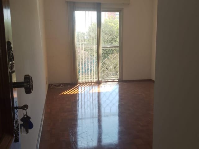 Apartamento 1 quarto e 2 banheiros, à venda, no bairro Osvaldo Cruz em São Caetano do Sul