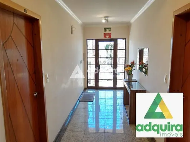 Apartamento com 49m² 1 quarto e 1 banheiro, à venda ou para alugar, no bairro Uvaranas em Ponta Grossa