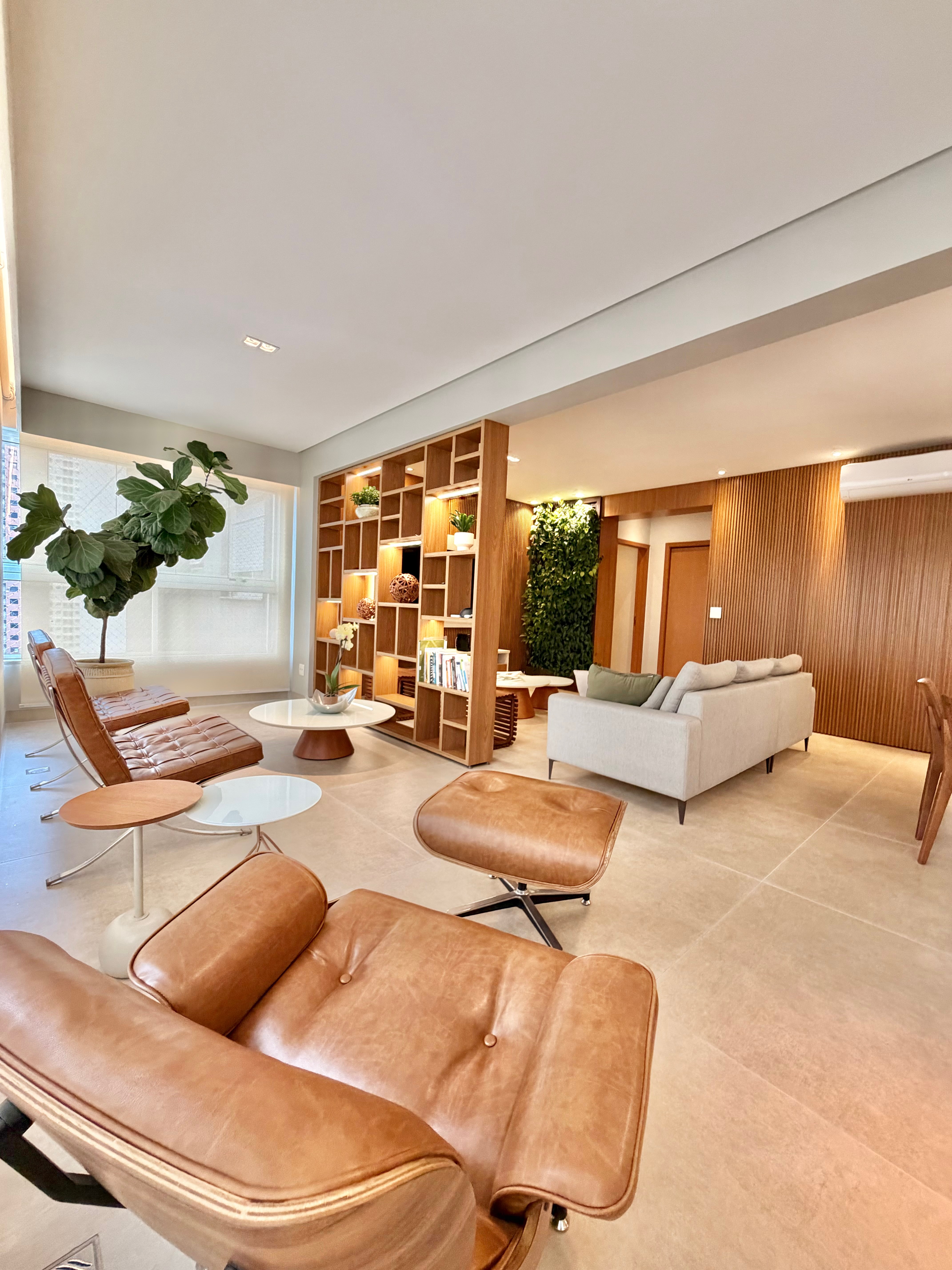 Apartamento à venda,4 suítes + office, no Setor Bueno, Goiânia, GO