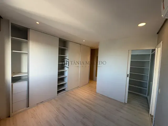 Apartamento 4 quartos e 4 banheiros, à venda, no bairro Ilha do Retiro em Recife