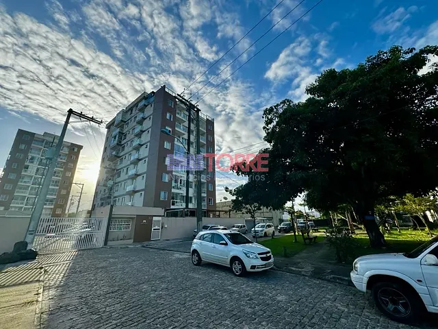 Apartamento com 65m² 2 quartos e 2 banheiros, à venda, no bairro São Francisco em Ilhéus