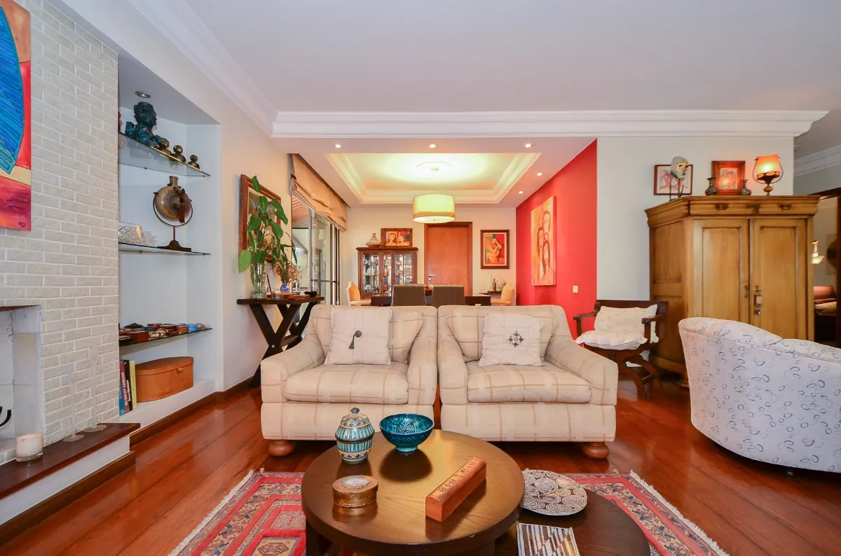 Apartamento para venda em Morumbi com 4 quartos, sendo 3 suítes, 226.3m²