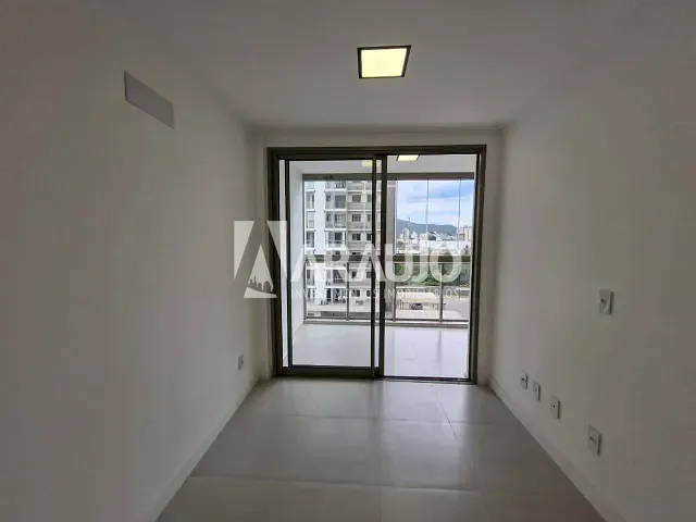 Apartamento 2 quartos e 1 banheiro, à venda, no bairro São Vicente em Itajaí