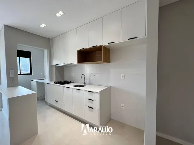 Apartamento 2 quartos e 1 banheiro, para alugar, no bairro Fazenda em Itajaí