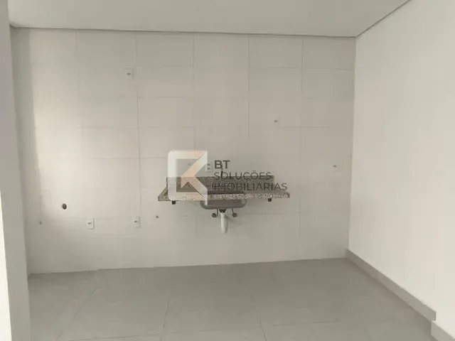 Apartamento 2 quartos e 1 banheiro, à venda, no bairro Jardins do Império em Indaiatuba