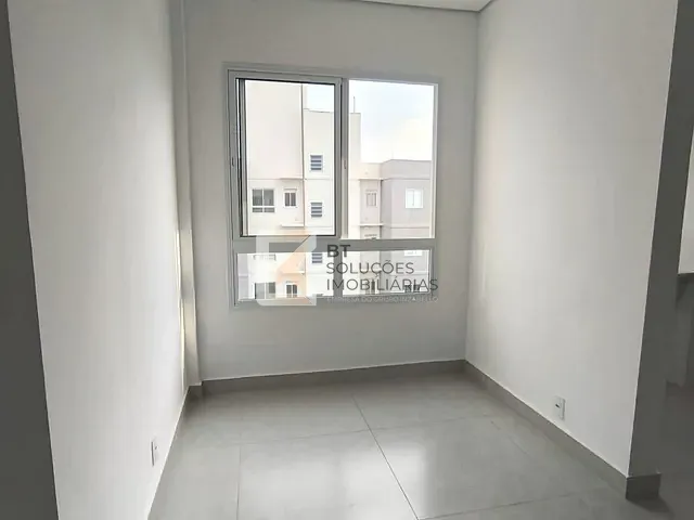 Apartamento 2 quartos e 1 banheiro, à venda, no bairro Jardins do Império em Indaiatuba