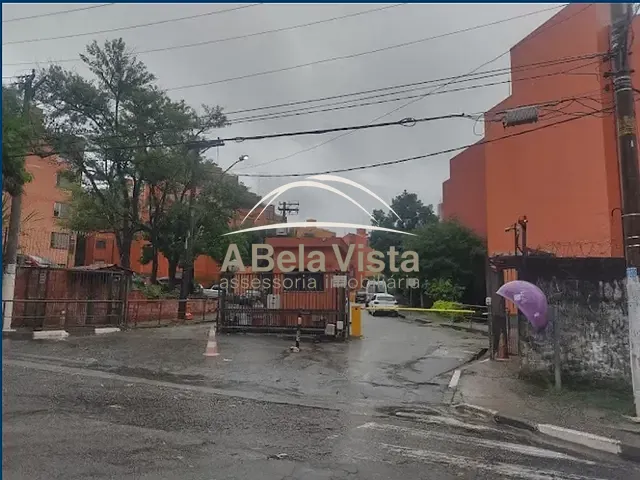 Apartamento 2 quartos e 1 banheiro, à venda, no bairro Aliança em Osasco