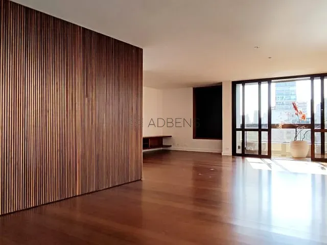 Apartamento 3 quartos e 2 banheiros, para alugar, no bairro Itaim Bibi em São Paulo