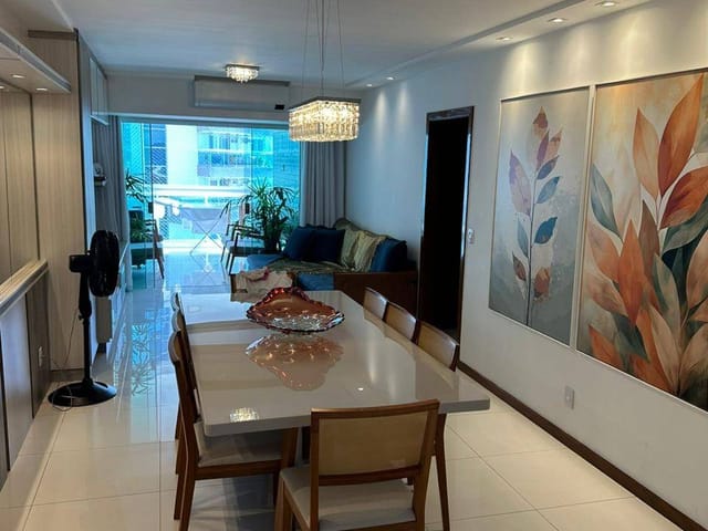 Apartamento 3 quartos e 2 banheiros, à venda, no bairro Glória em Macaé