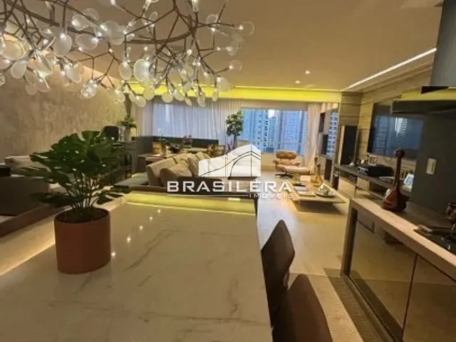 Apartamento com 148m² 3 quartos e 4 banheiros, à venda, no bairro Jardim Goiás em Goiânia
