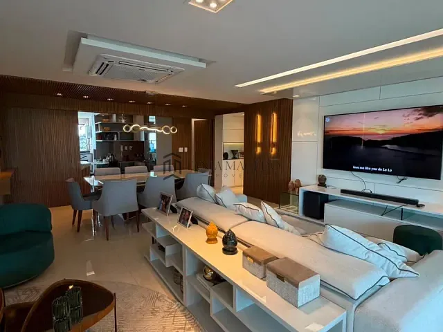 Apartamento 4 quartos e 3 banheiros, à venda, no bairro Apipucos em Recife