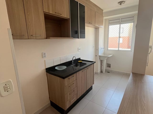 Apartamento 2 quartos e 1 banheiro, à venda, no bairro Jardim Jockey Club em Londrina