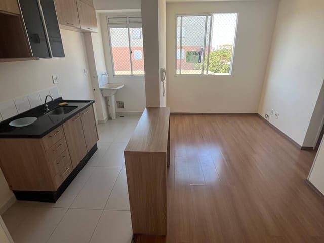 Apartamento 2 quartos e 1 banheiro, à venda, no bairro Jardim Jockey Club em Londrina