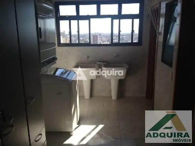 Cobertura / Penthouse 4 quartos e 3 banheiros, à venda, no bairro Centro em Ponta Grossa