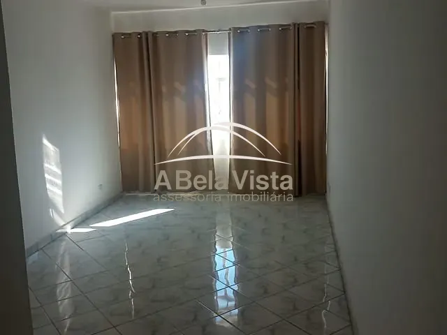 Apartamento 3 quartos e 2 banheiros, para alugar, no bairro Centro em Osasco