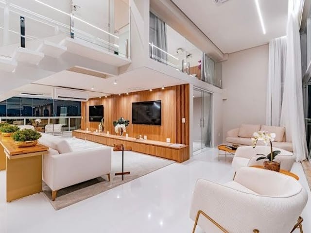 Cobertura / Penthouse com 172m², à venda, no bairro Vila Nova Conceição em São Paulo