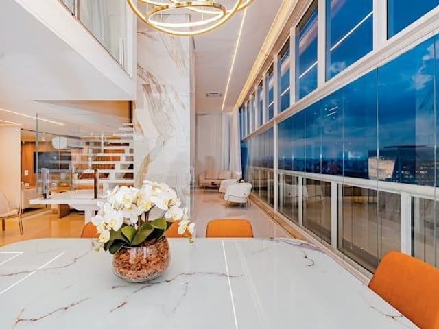 Cobertura / Penthouse com 172m², à venda, no bairro Vila Nova Conceição em São Paulo