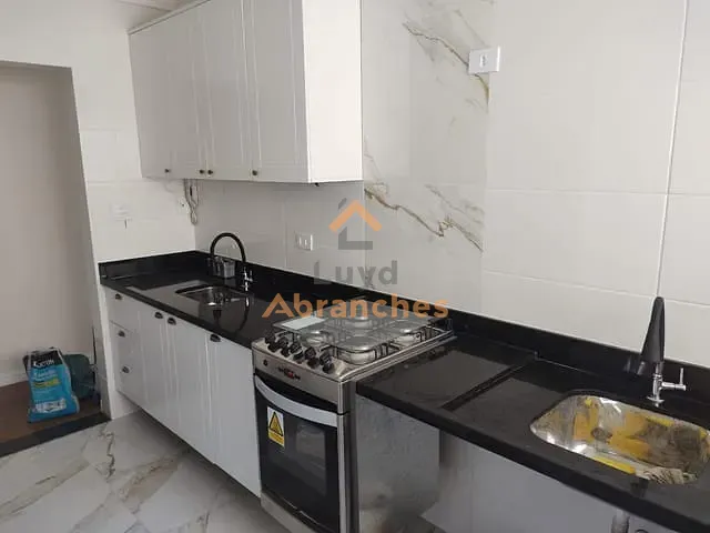Apartamento com 53m² 2 quartos e 1 banheiro, à venda, no bairro Parque Maria Domitila em São Paulo