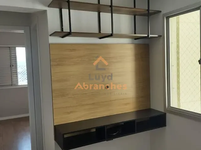 Apartamento com 53m² 2 quartos e 1 banheiro, à venda, no bairro Parque Maria Domitila em São Paulo