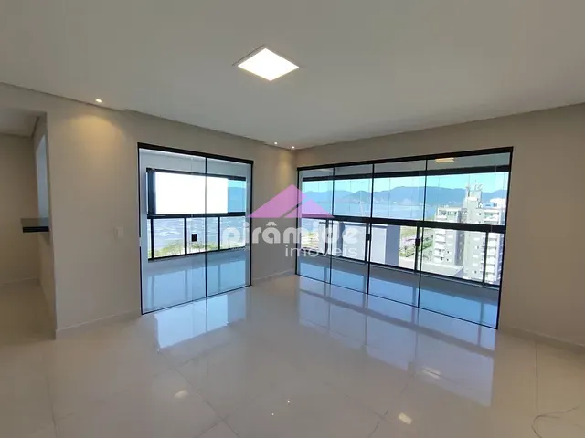 Apartamento com 286m² 4 quartos e 4 banheiros, à venda, no bairro Indaiá em Caraguatatuba
