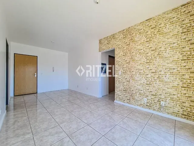 Apartamento 2 quartos e 1 banheiro, para alugar, no bairro Centro em Novo Hamburgo