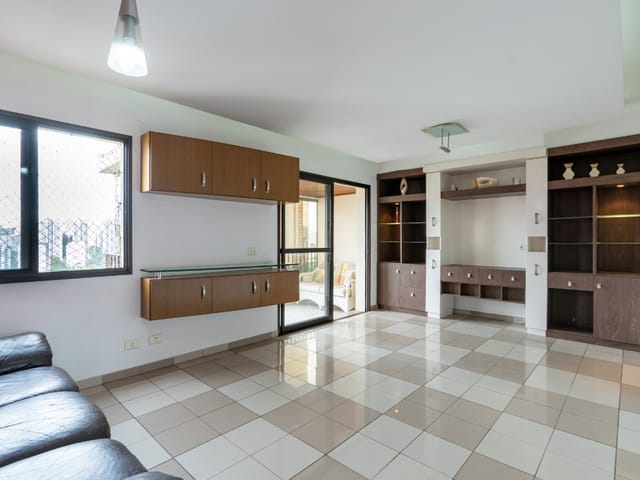 Apartamento com 130m² 4 quartos e 3 banheiros, à venda, no bairro Panamby em São Paulo