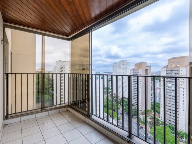 Apartamento com 130m² 4 quartos e 3 banheiros, à venda, no bairro Panamby em São Paulo