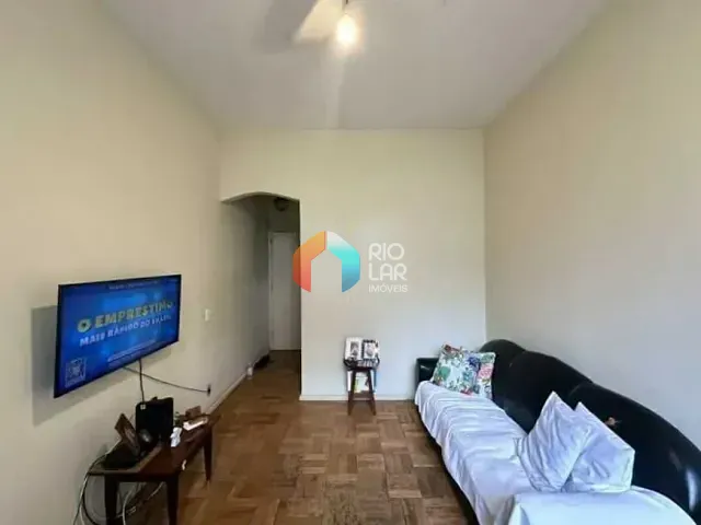 Apartamento com 82m² 3 quartos e 2 banheiros, à venda, no bairro Laranjeiras em Rio de Janeiro