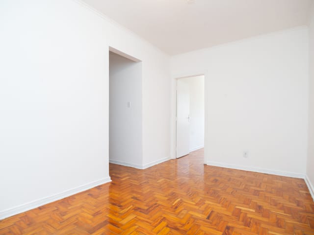 Apartamento com 1748m² 3 quartos e 2 banheiros, à venda, no bairro Liberdade em São Paulo