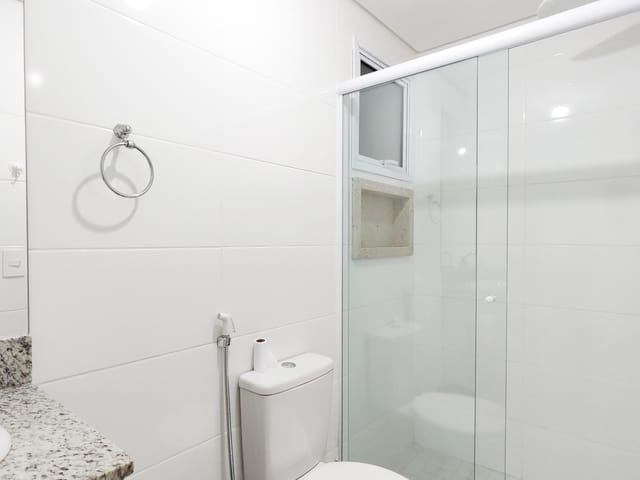 Apartamento 2 quartos e 2 banheiros, para alugar, no bairro Maitinga em Bertioga