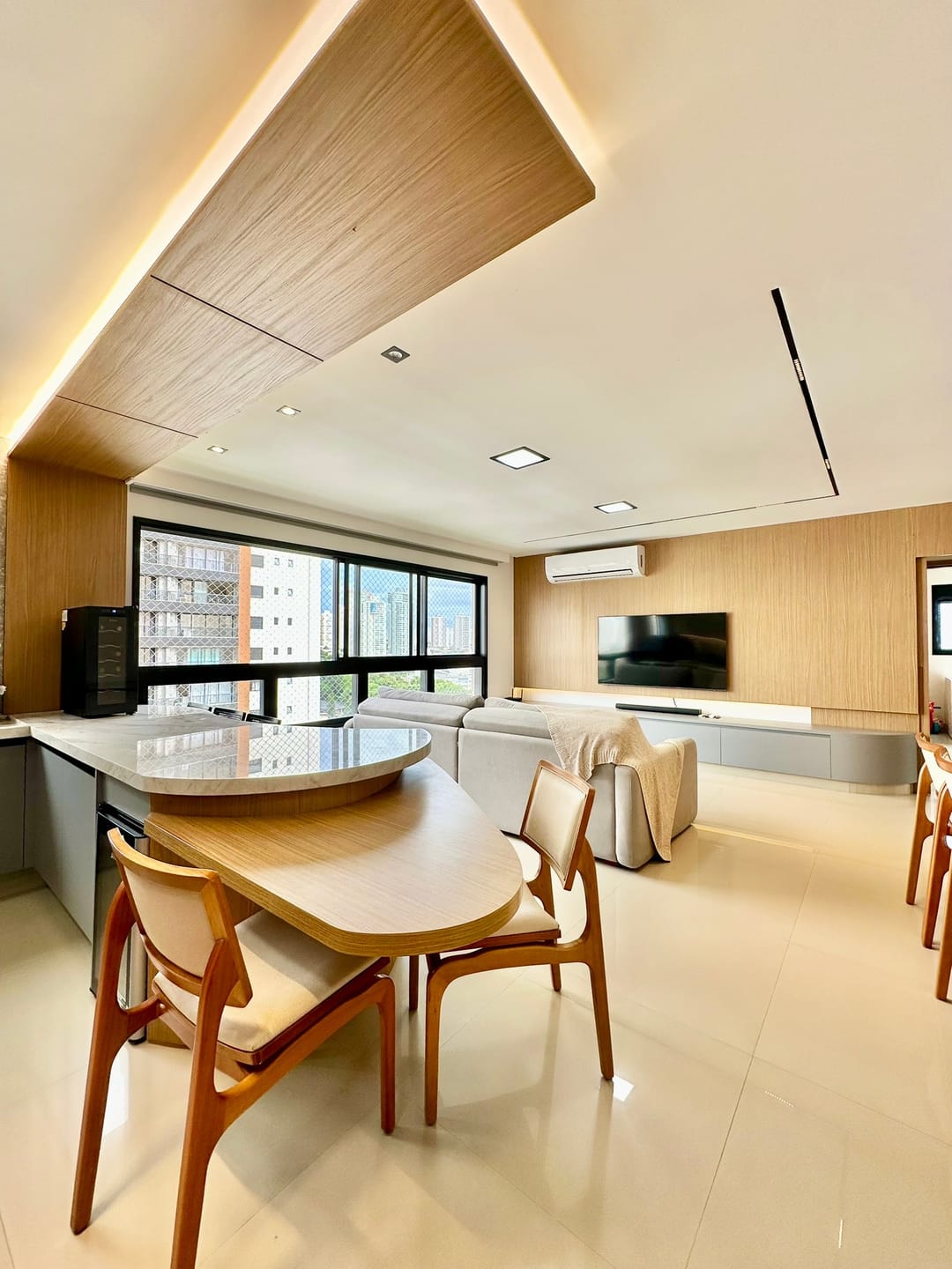 Apartamento à venda com 3 suites no Setor Bueno, Goiânia, GO