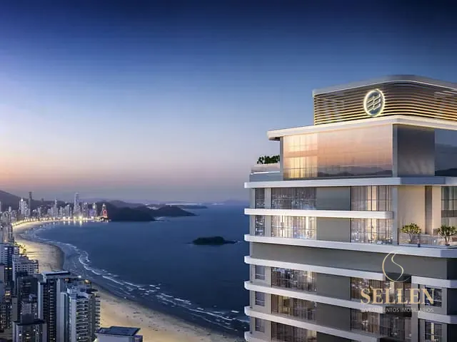 Apartamento com 265m² 4 quartos e 5 banheiros, à venda, no bairro Centro em Balneário Camboriú