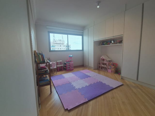 Apartamento com 242m² 4 quartos e 4 banheiros, à venda, no bairro Vila Suzana em São Paulo
