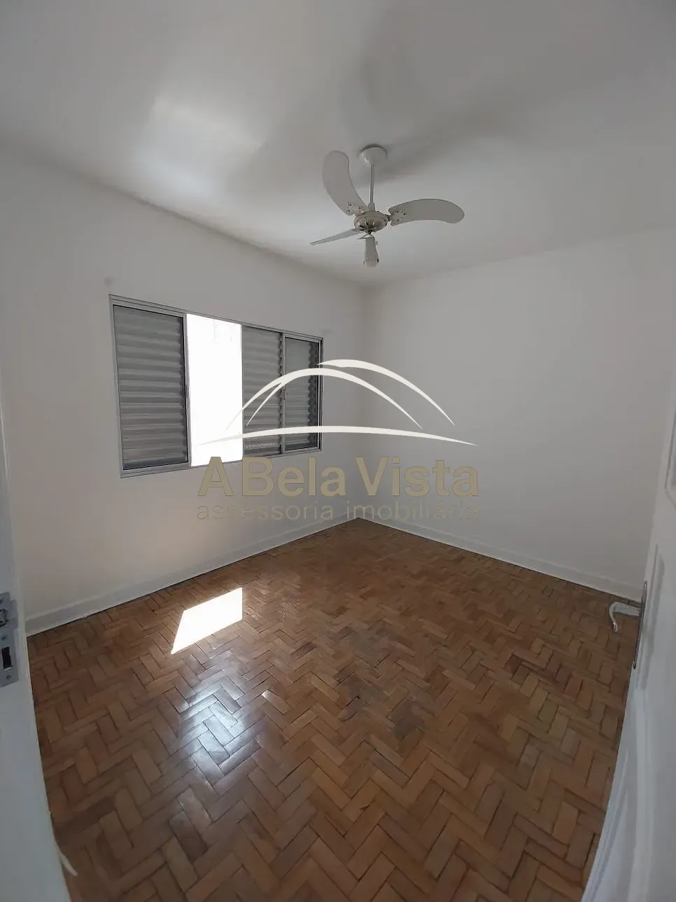 Apartamento, 3 quartos, 100 m² - Foto 2
