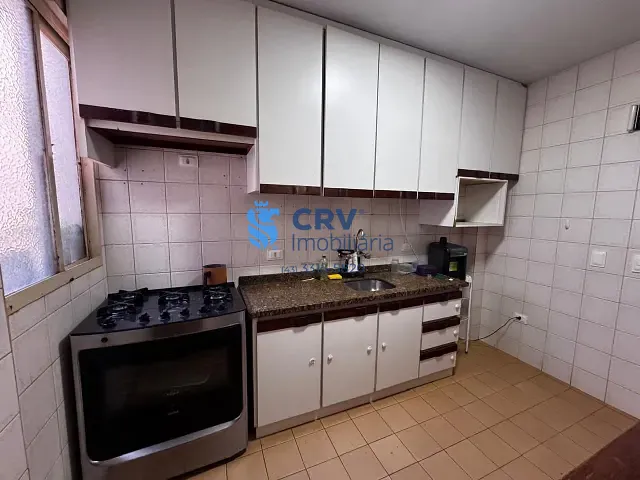 Apartamento com 100m² 3 quartos e 3 banheiros, à venda, no bairro Centro em Londrina
