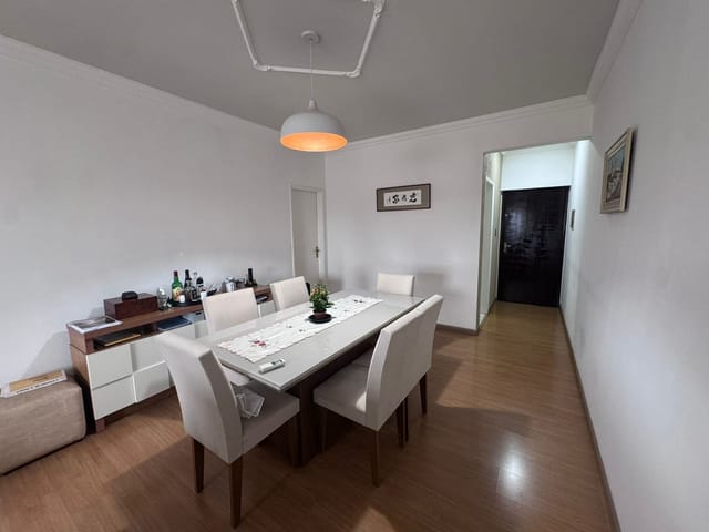 Apartamento 2 quartos e 2 banheiros, à venda, no bairro Parque São Benedito em Pindamonhangaba