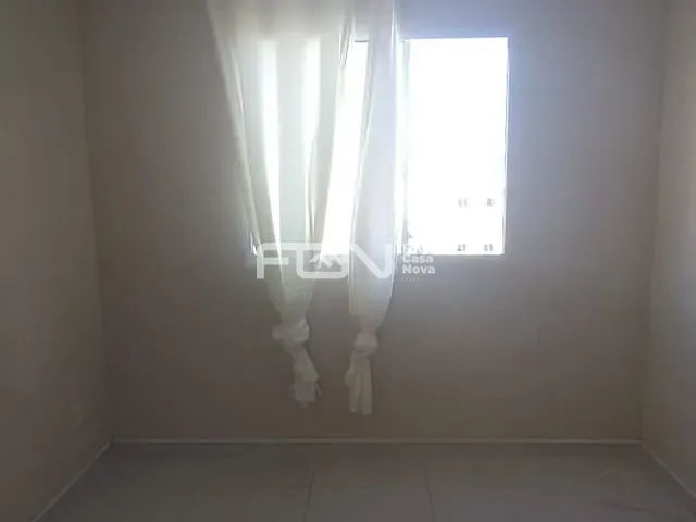 Apartamento 2 quartos e 1 banheiro, para alugar, no bairro Industrial em Camaçari