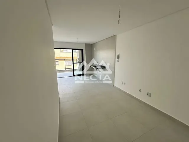 Apartamento com 50m² 1 quarto e 1 banheiro, à venda, no bairro Sumaré em Caraguatatuba