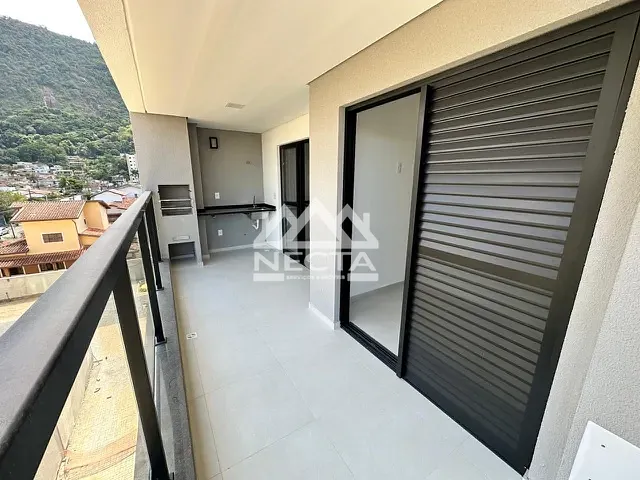 Apartamento com 50m² 1 quarto e 1 banheiro, à venda, no bairro Sumaré em Caraguatatuba
