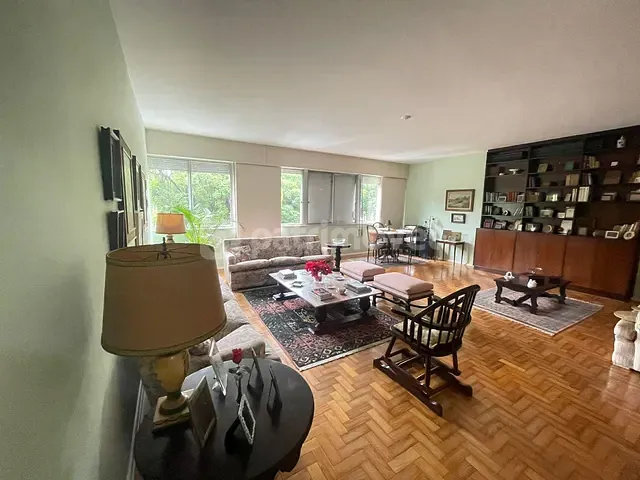 Apartamento 3 quartos e 3 banheiros, à venda, no bairro Botafogo em Rio de Janeiro