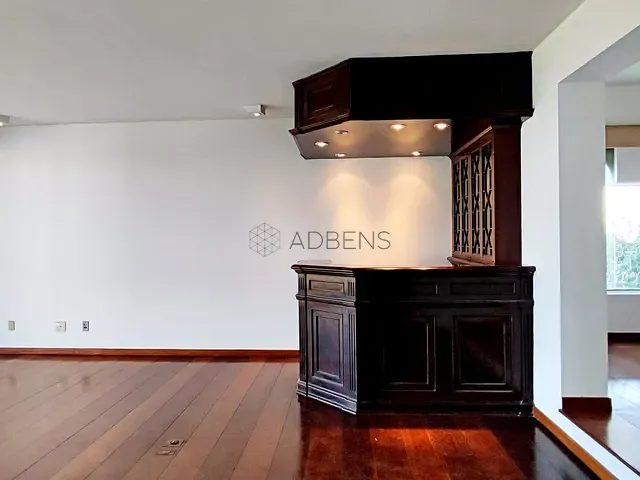 Apartamento 3 quartos e 3 banheiros, à venda, no bairro Vila Madalena em São Paulo