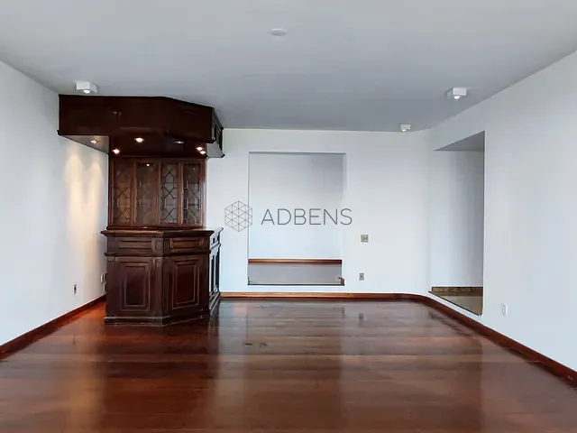 Apartamento 3 quartos e 3 banheiros, à venda, no bairro Vila Madalena em São Paulo