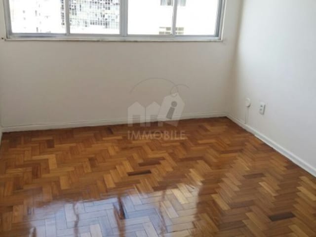 Apartamento à venda, no bairro Centro em Petrópolis