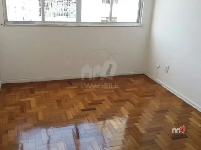 Apartamento à venda, no bairro Centro em Petrópolis